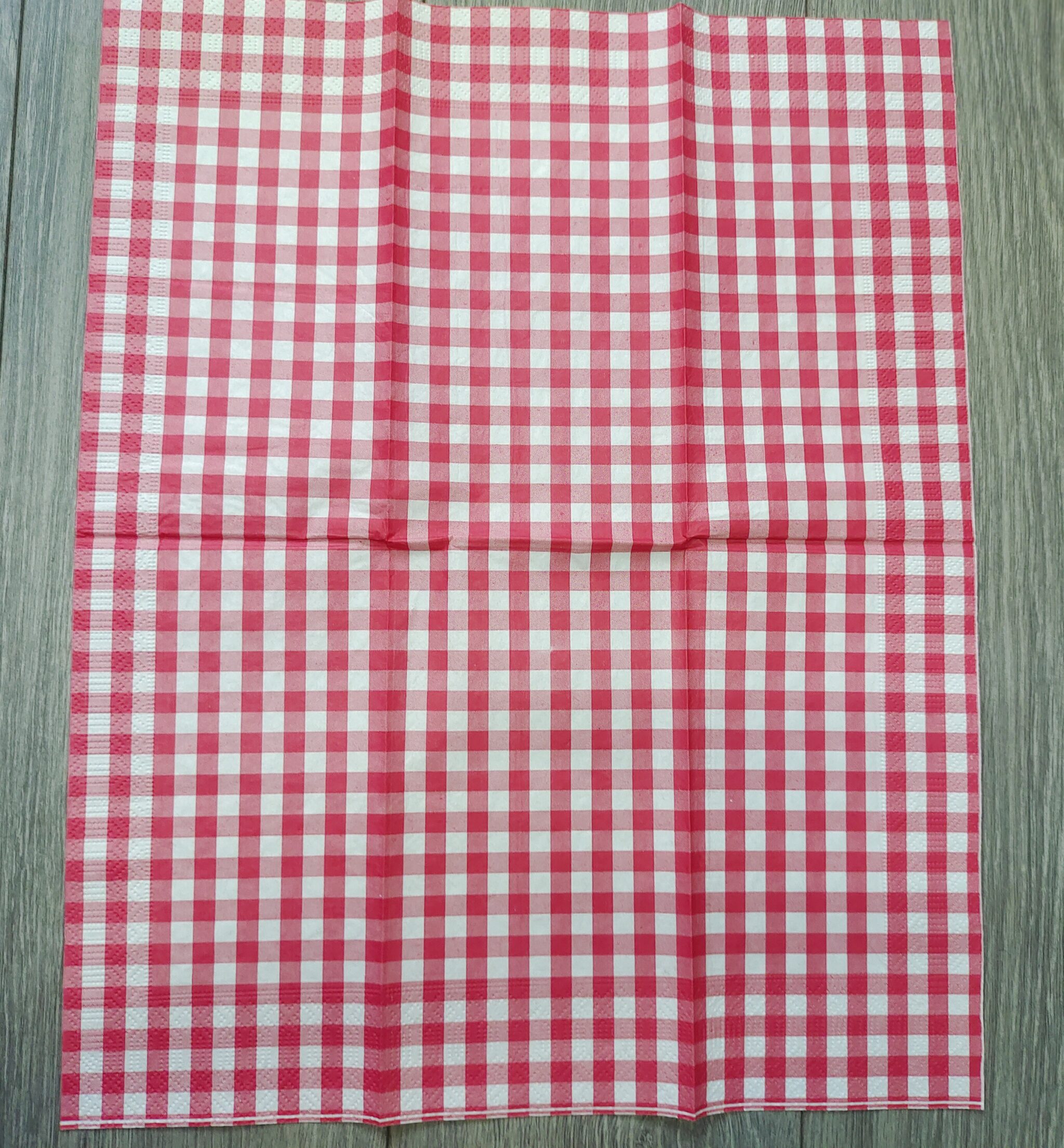 40x40cm 1/6 Folded Disposable Gingham Paper Dinner Napkin/Guest Towel with Red Check - Image 3