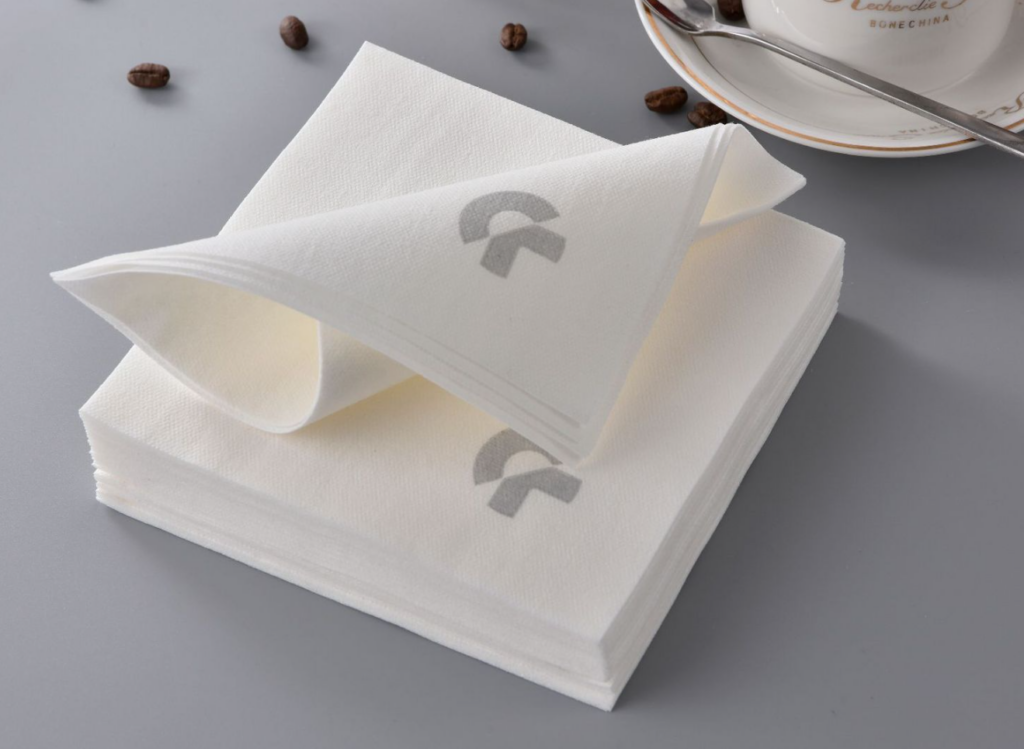 15x15cm branded soft airlaid paper napkins